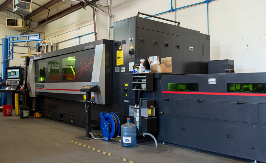 Amada Ensis 3015 RI Fiber Flatbed  6/8